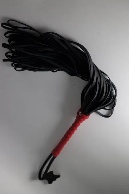 Kookie Intl Restraints Leather Loop Flogger